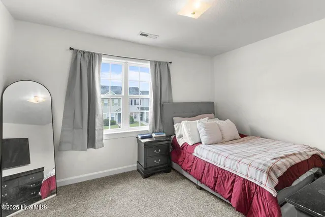 $1,250 | 100 Ashwood Drive, Jacksonville, NC 28546