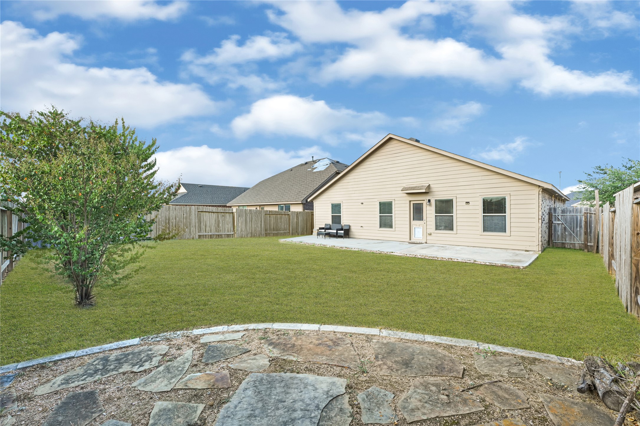 23343 Dukes Run Drive Spring, TX 77373 - Photo 20 of 21 a view of a backyard of the house