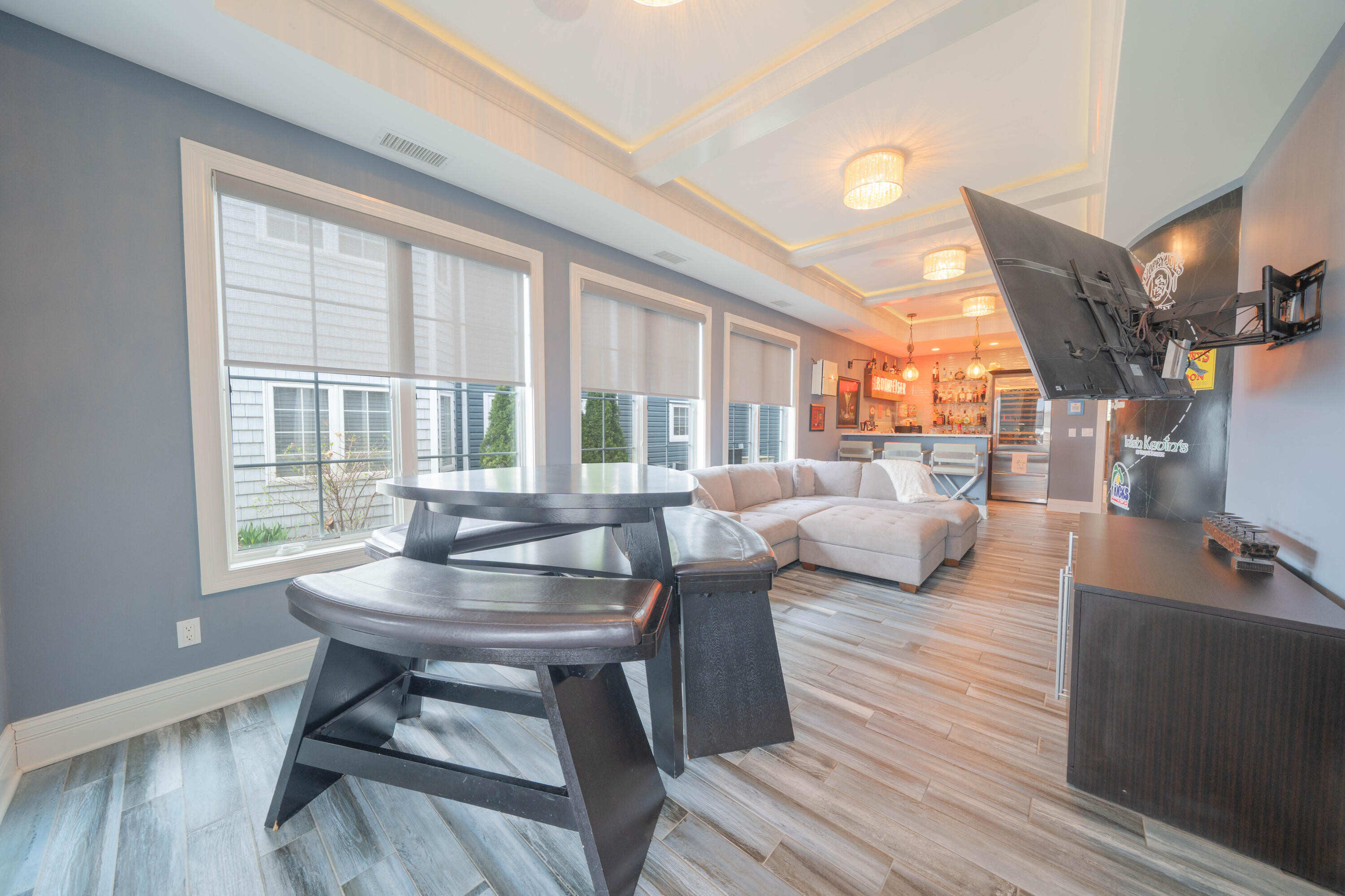 13941 Lakeview Point Road Cedar Lake, IN 46303 - Photo 18 of 64 a living room with furniture and a large window