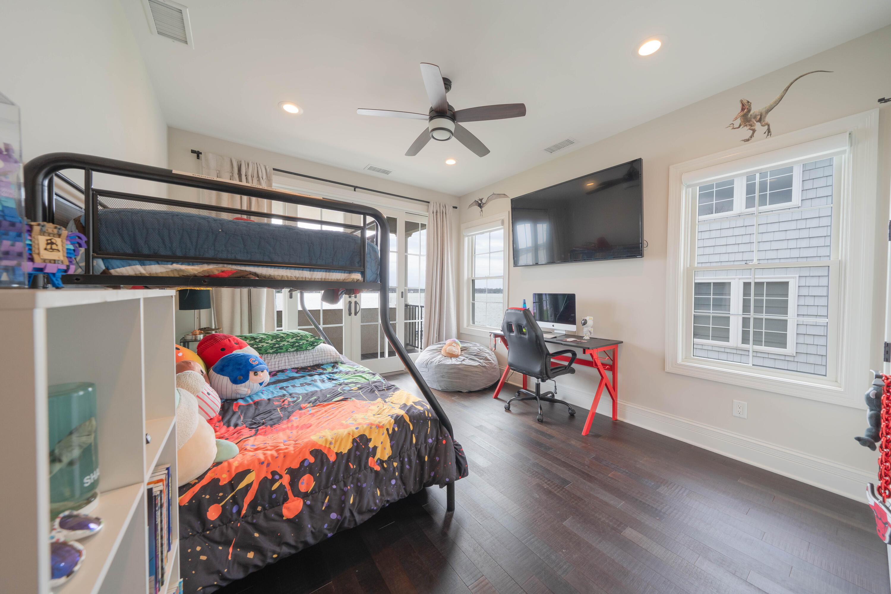13941 Lakeview Point Road Cedar Lake, IN 46303 - Photo 33 of 64 a living room with furniture fireplace and flat screen tv