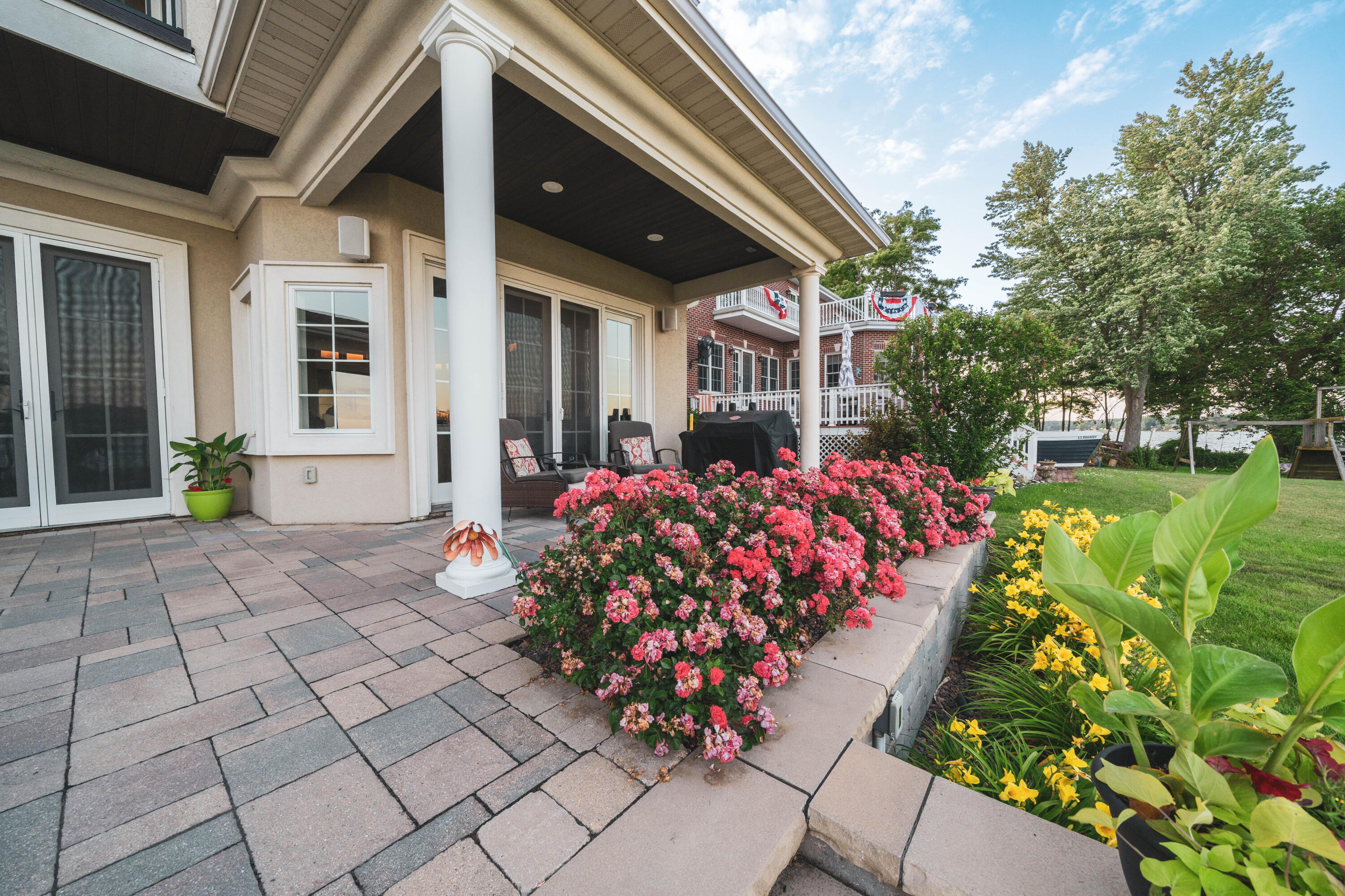 13941 Lakeview Point Road Cedar Lake, IN 46303 - Photo 57 of 64 a front view of a house with a yard and fountain