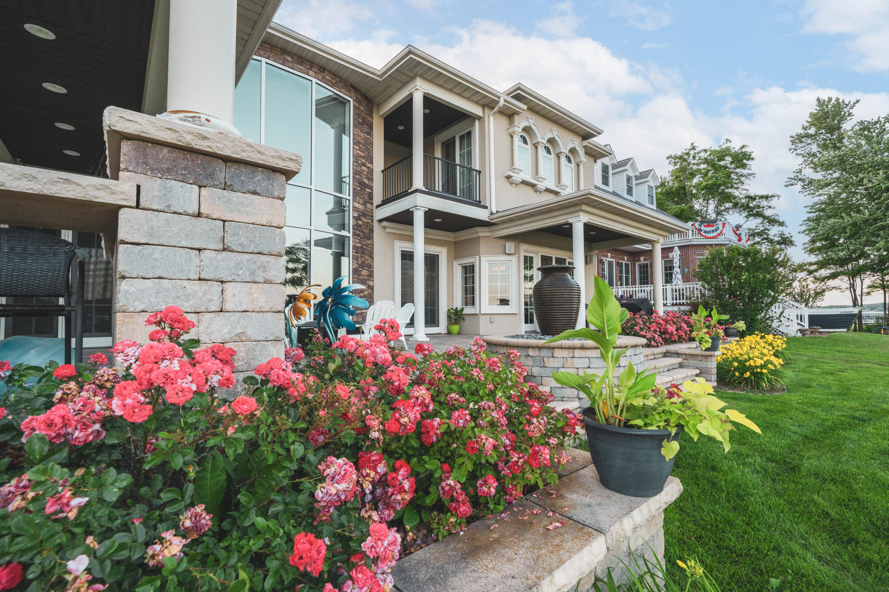 13941 Lakeview Point Road Cedar Lake, IN 46303 - Photo 60 of 64 a front view of a house with a yard and fountain