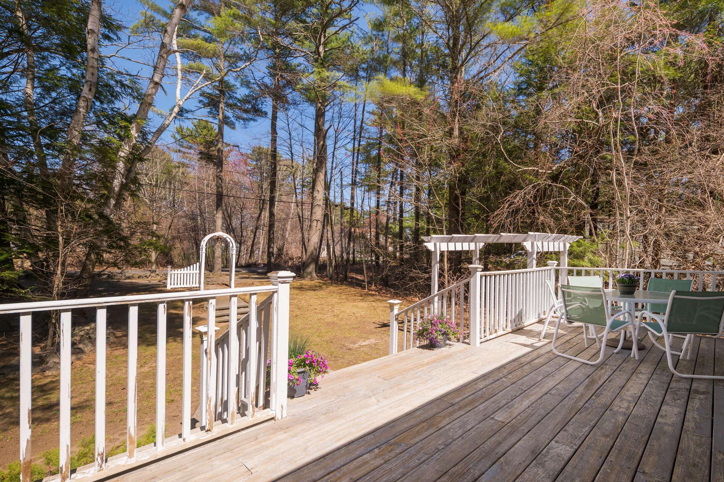 14 Beacon Street Extension York, ME 03909 - Photo 13 of 16 Deck