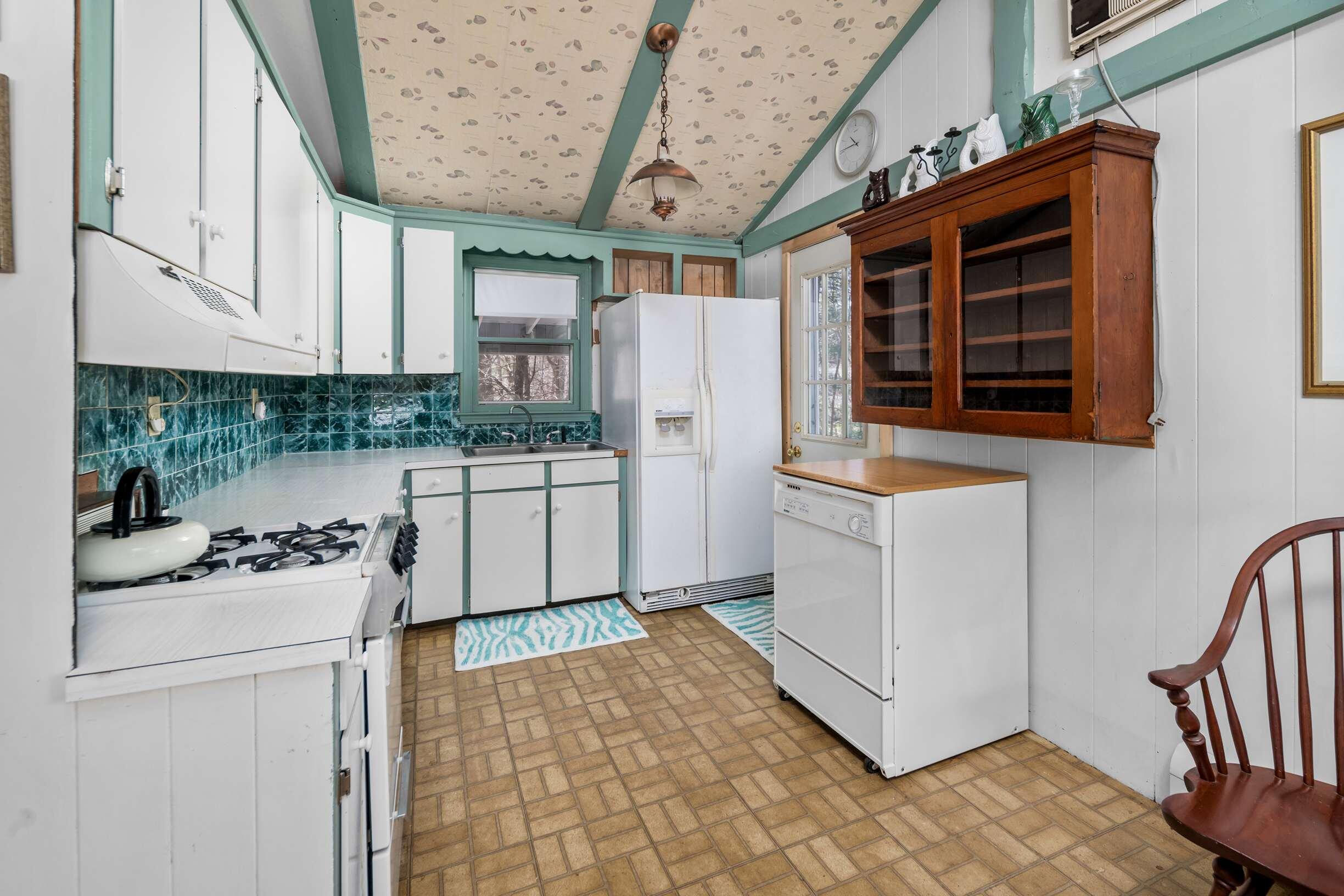 14 Beacon Street Extension York, ME 03909 - Photo 4 of 16 Kitchen
