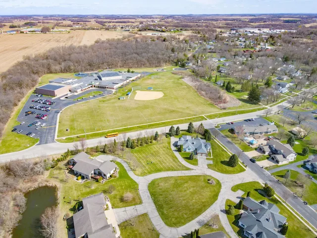 $79,900 | 104-106 Waverly Drive, Cambridge, WI 53523