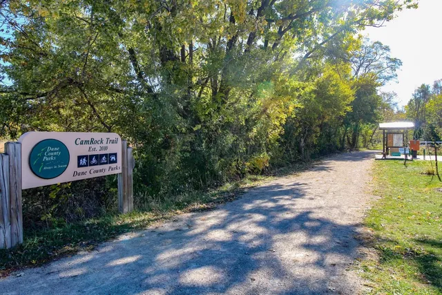 $79,900 | 104-106 Waverly Drive, Cambridge, WI 53523