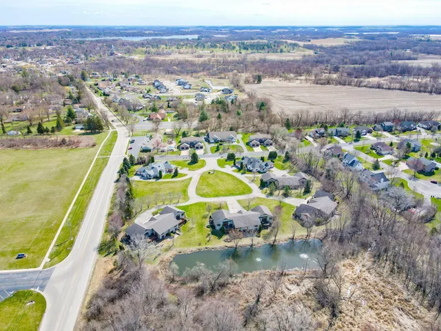 $79,900 | 104-106 Waverly Drive, Cambridge, WI 53523