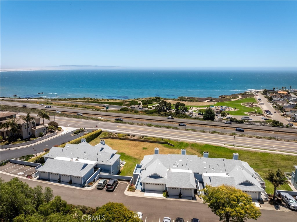 320 Foothill Road Pismo Beach, CA 93449 - Photo 20 of 31 Aerial View 1