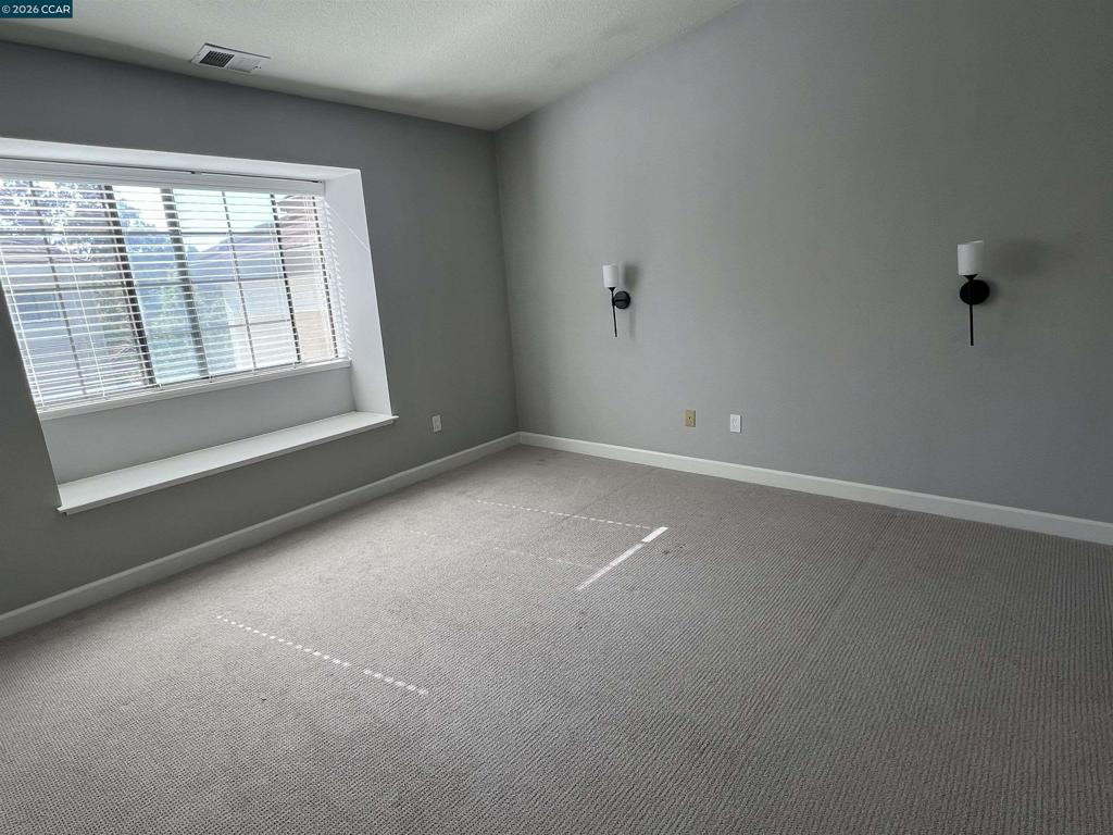 85 Tahoe Court San Ramon, CA 94582 - Photo 8 of 18 Gallery Image 8