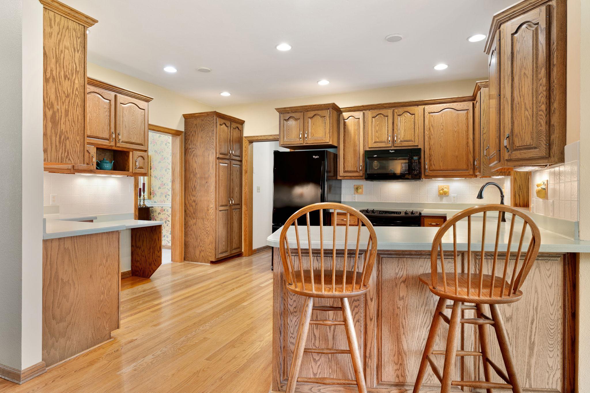 805 27th Street Southwest Austin, MN 55912 - Photo 15 of 81