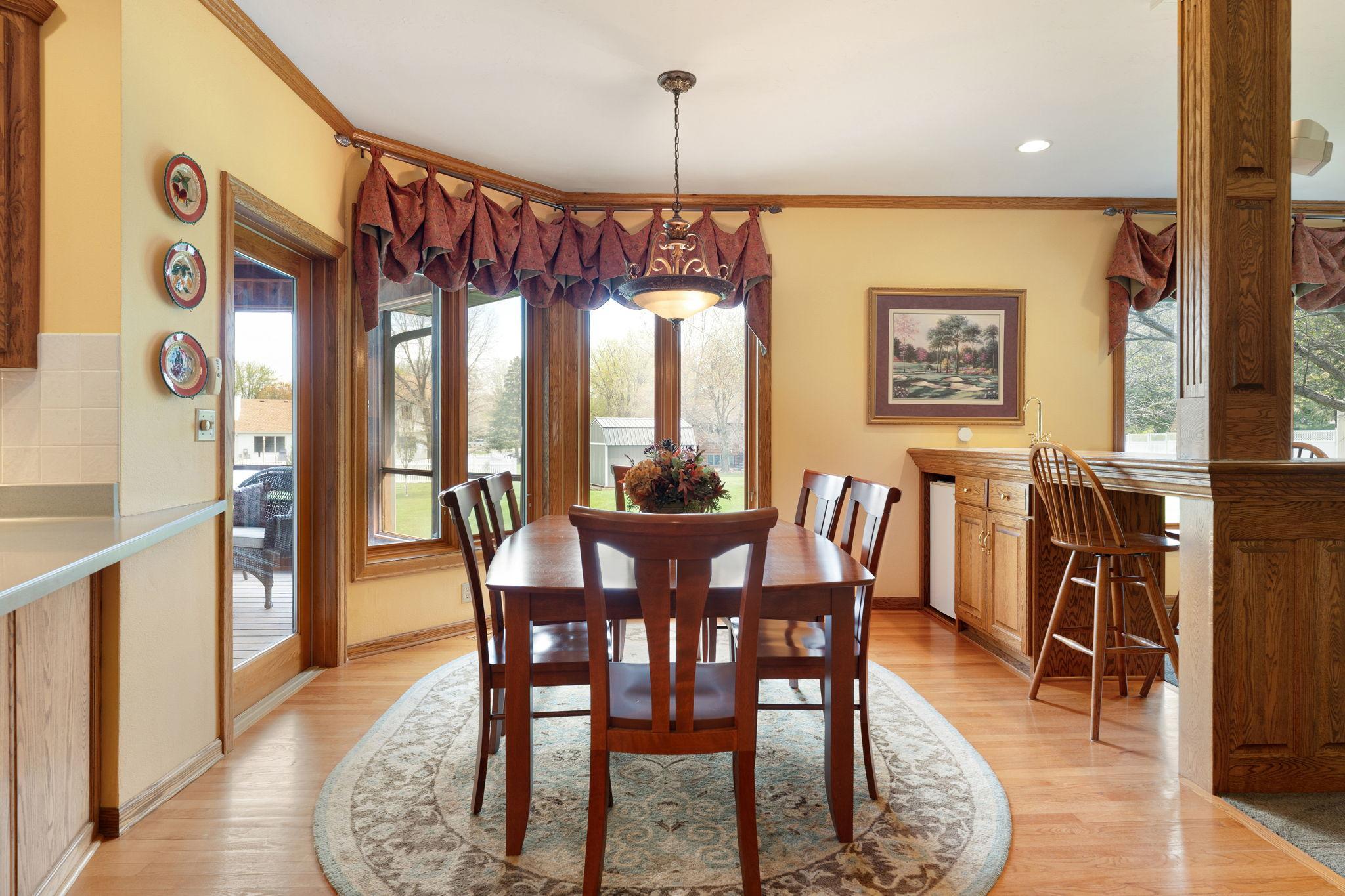 805 27th Street Southwest Austin, MN 55912 - Photo 19 of 81