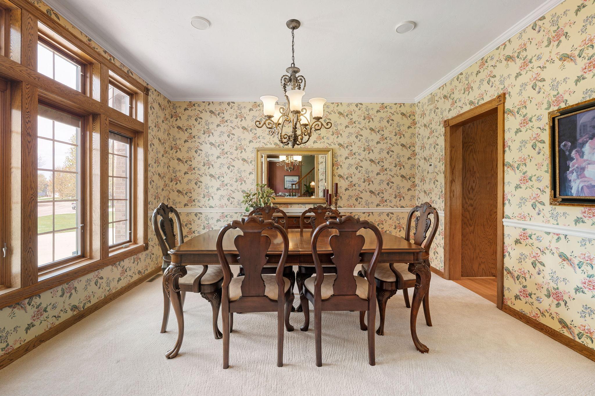 805 27th Street Southwest Austin, MN 55912 - Photo 22 of 81
