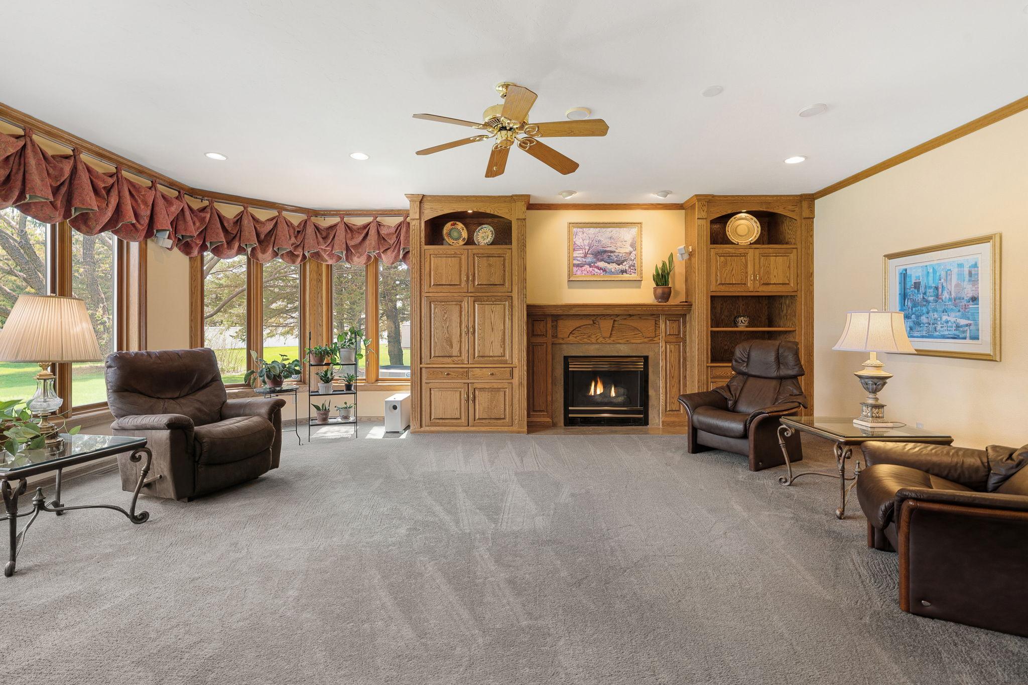 805 27th Street Southwest Austin, MN 55912 - Photo 28 of 81