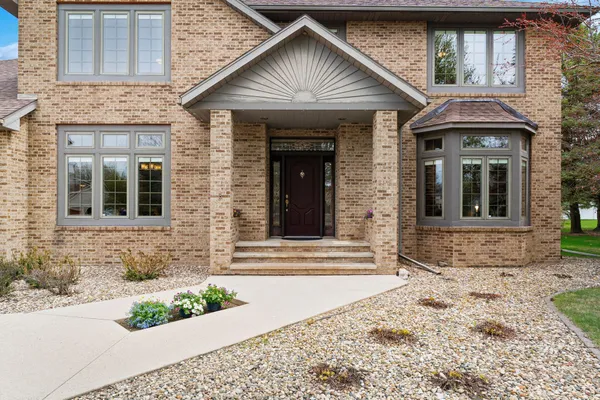 $514,900 | 805 27th Street Southwest, Austin, MN 55912