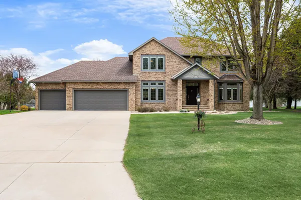 $514,900 | 805 27th Street Southwest, Austin, MN 55912