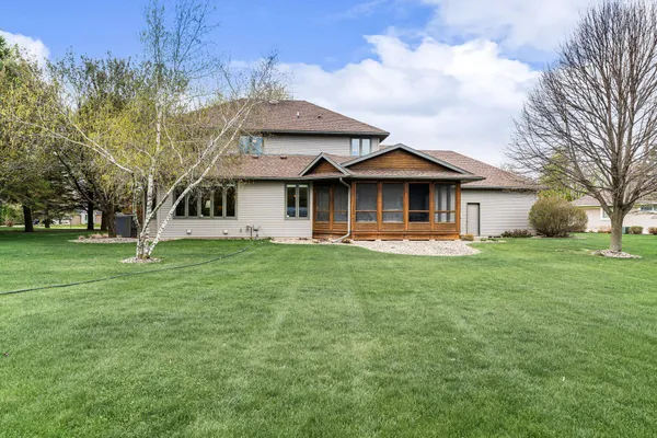 $514,900 | 805 27th Street Southwest, Austin, MN 55912