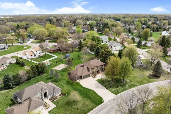 $514,900 | 805 27th Street Southwest, Austin, MN 55912