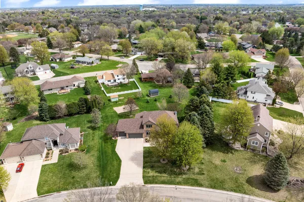 $514,900 | 805 27th Street Southwest, Austin, MN 55912