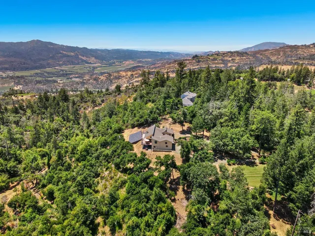 $1,995,000 | 305 West Lane, Angwin, CA 94508