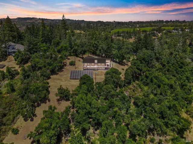 $1,995,000 | 305 West Lane, Angwin, CA 94508