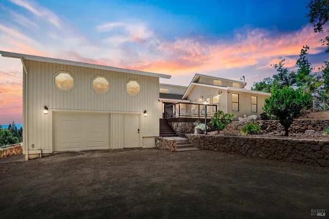 $1,995,000 | 305 West Lane, Angwin, CA 94508