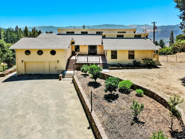 $1,995,000 | 305 West Lane, Angwin, CA 94508