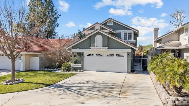 $815,000 | 22732 Pear Court, Saugus, CA 91390