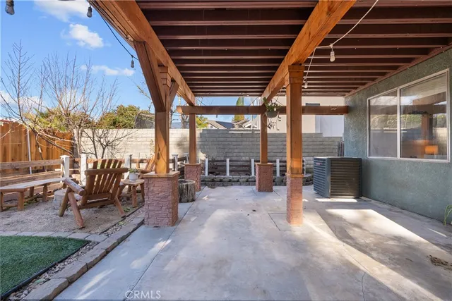 $815,000 | 22732 Pear Court, Saugus, CA 91390