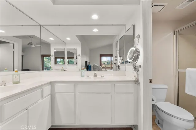 $815,000 | 22732 Pear Court, Saugus, CA 91390