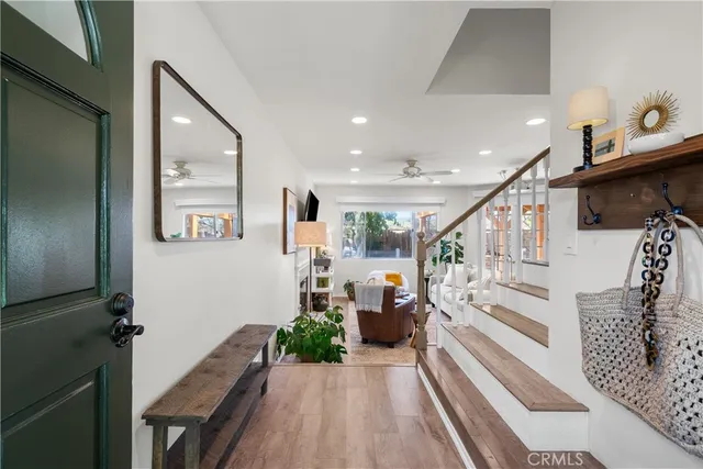 $815,000 | 22732 Pear Court, Saugus, CA 91390