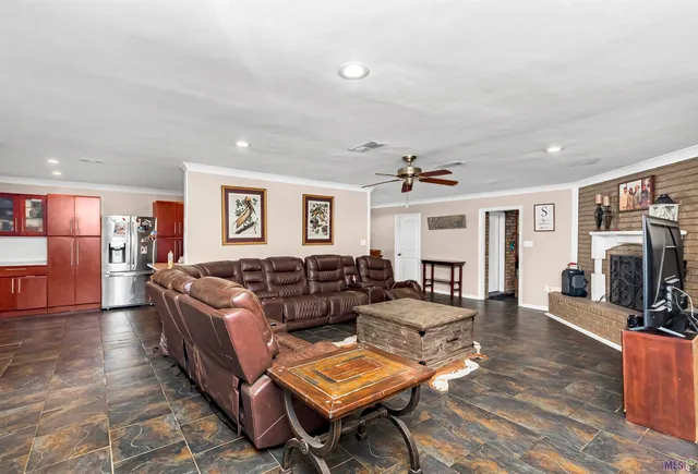 $285,000 | 5660 Cr-92, St. Francisville, LA 70775