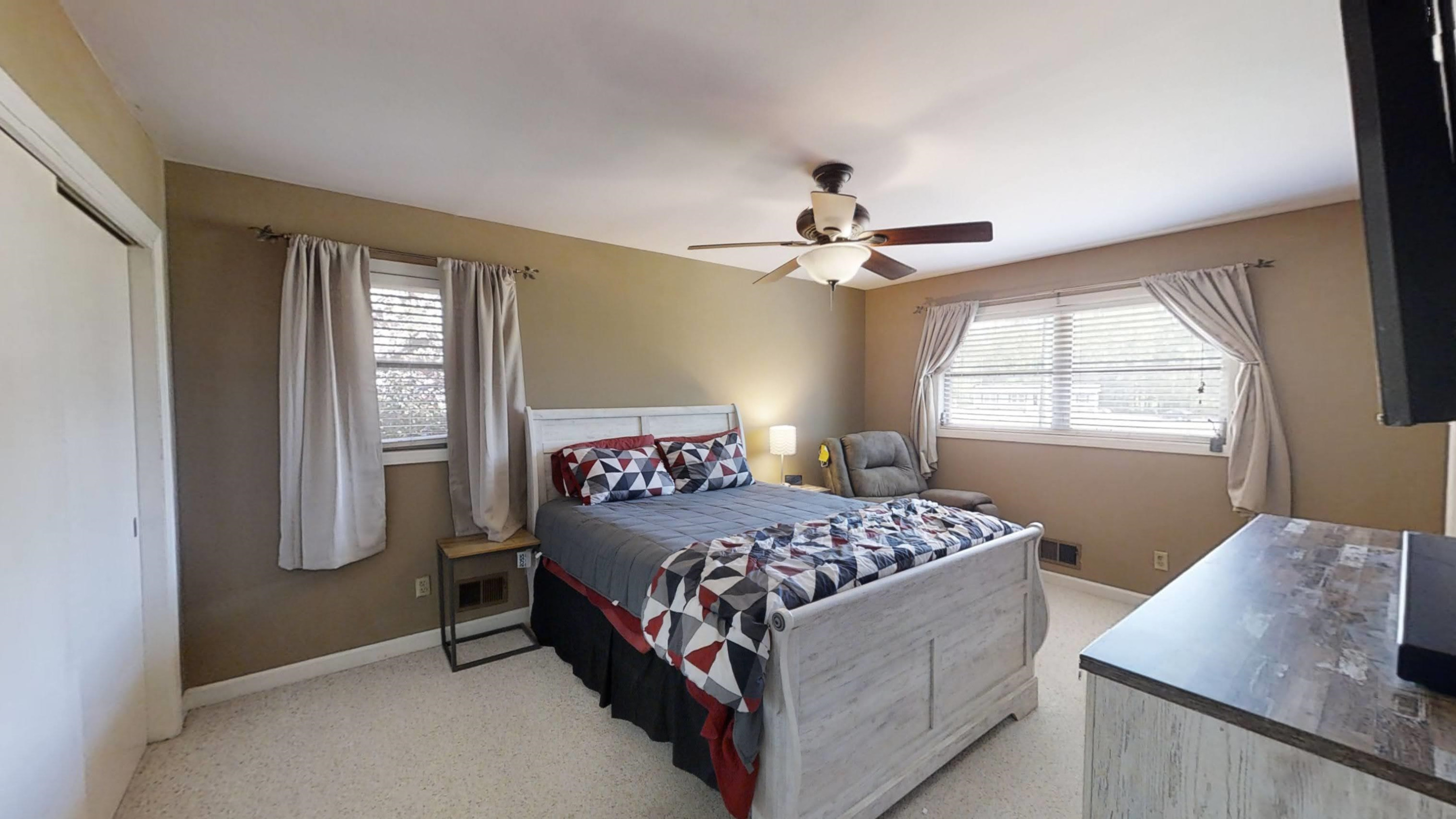 1115 Perry Road Zebulon, NC 27597 - Photo 8 of 37 Photo 8