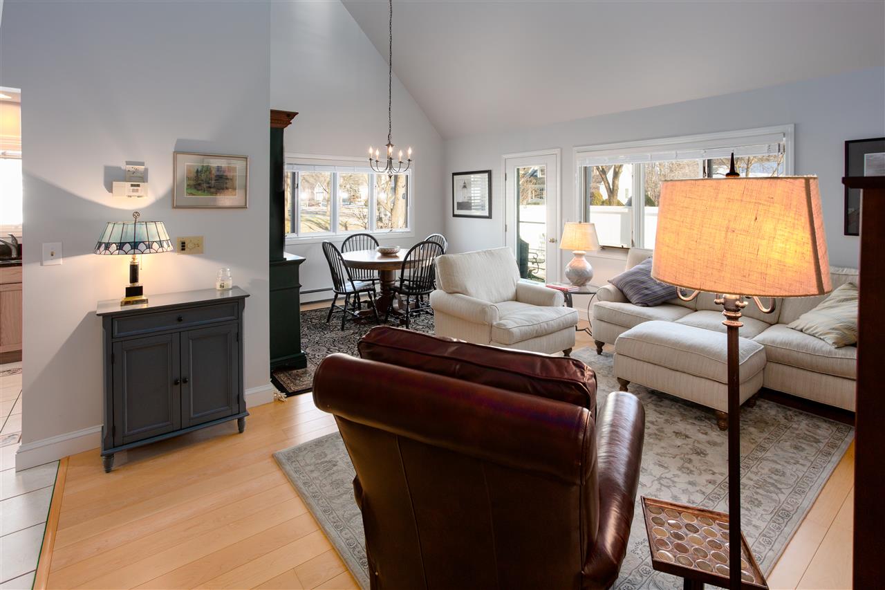 119 Cumberland Road, Unit 31 Burlington, VT 05408 - Photo 4 of 30 Gallery Image 4