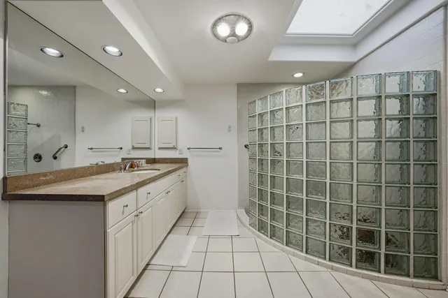 $819,000 | 27 Cornell Drive, Rancho Mirage, CA 92270