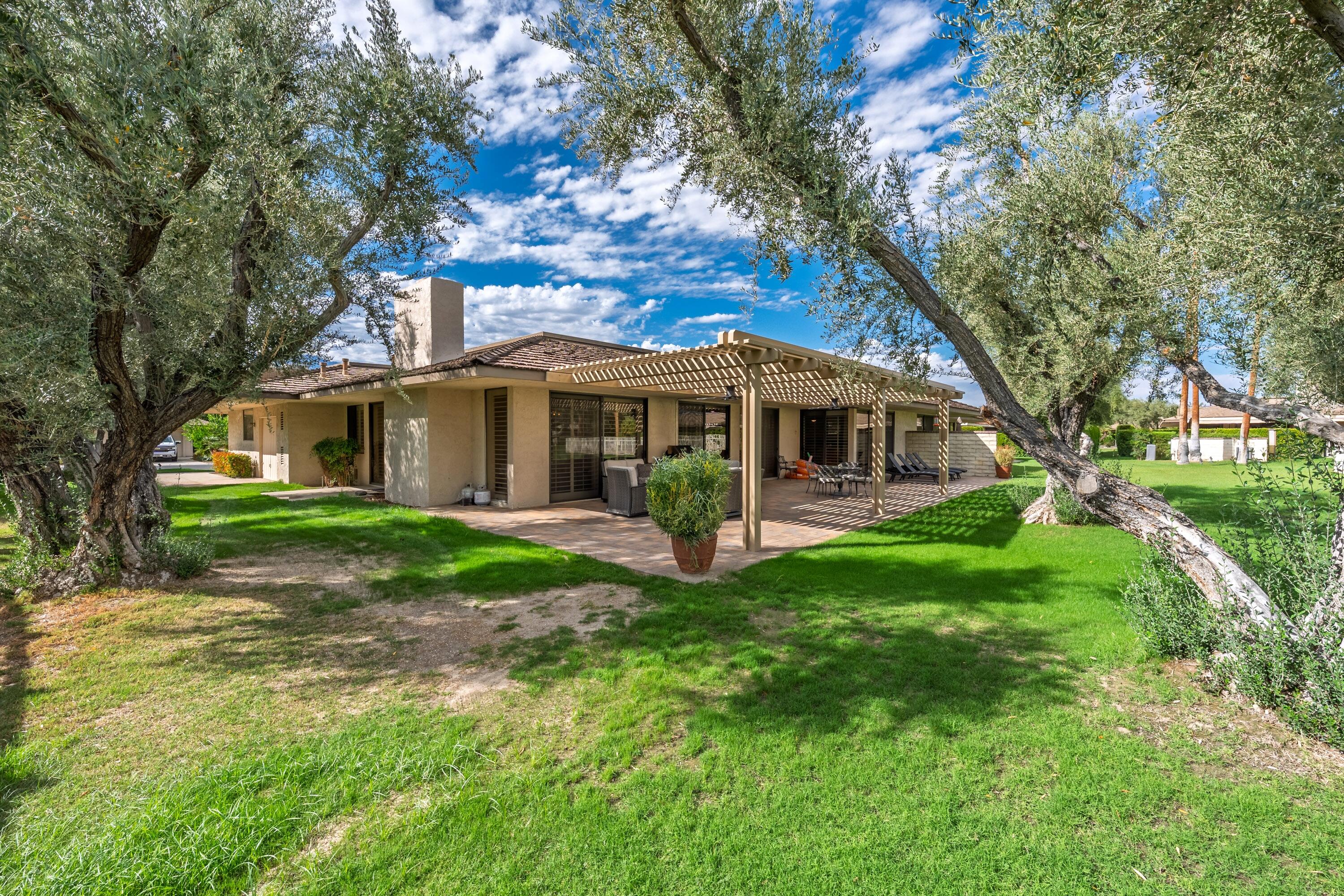 27 Cornell Drive Rancho Mirage, CA 92270 - Photo 7 of 57 06-104961377