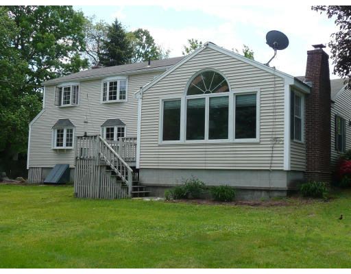 60 Park Road Chelmsford, MA 01824 - Photo 3 of 13 Gallery Image 3