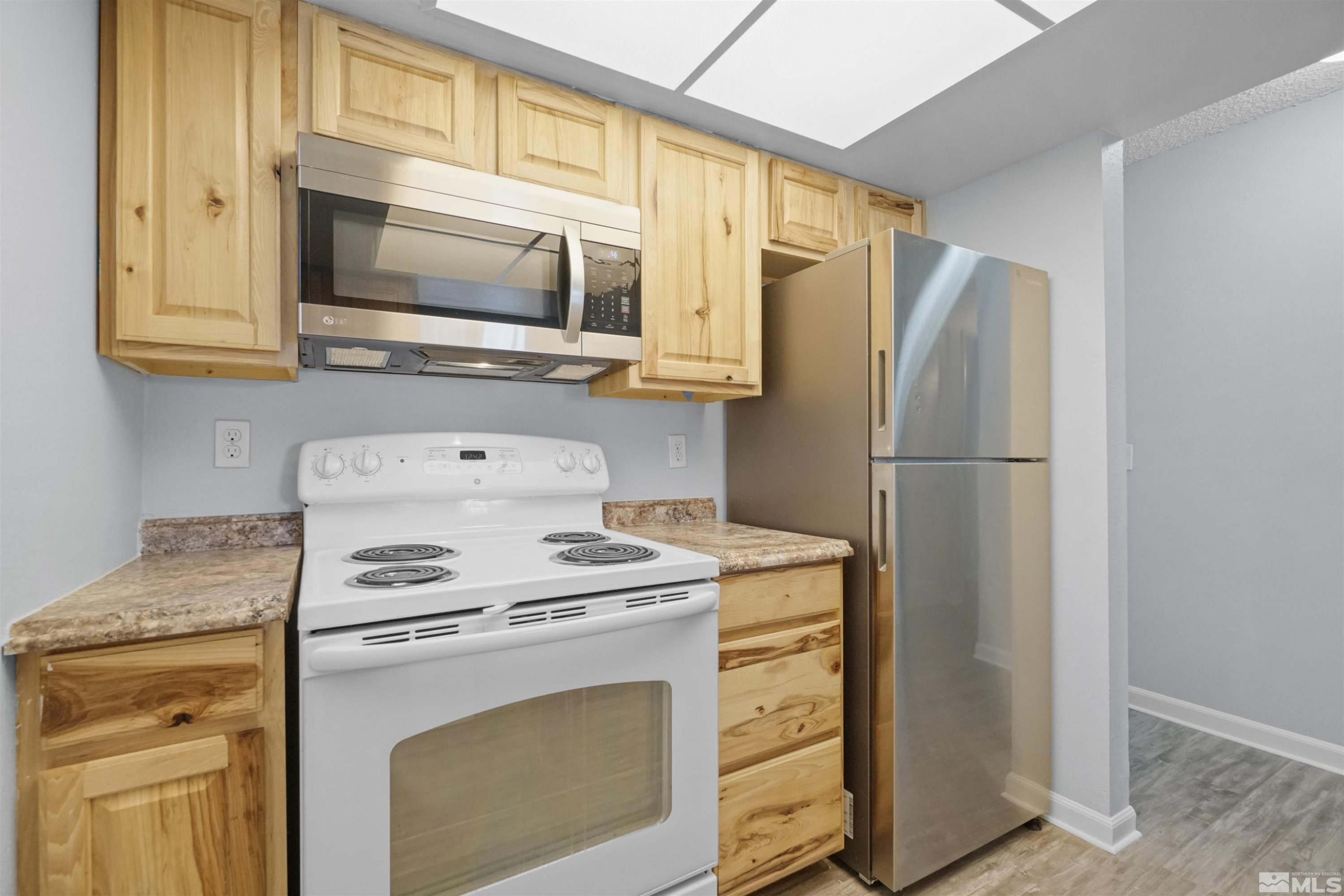 2386 Roundhouse Road Sparks, NV 89431 - Photo 4 of 26 Photo 4