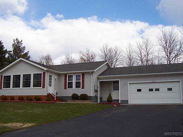 7885 Kelsey Road Batavia, NY 14020 - Photo 1 of 1 Exterior Front