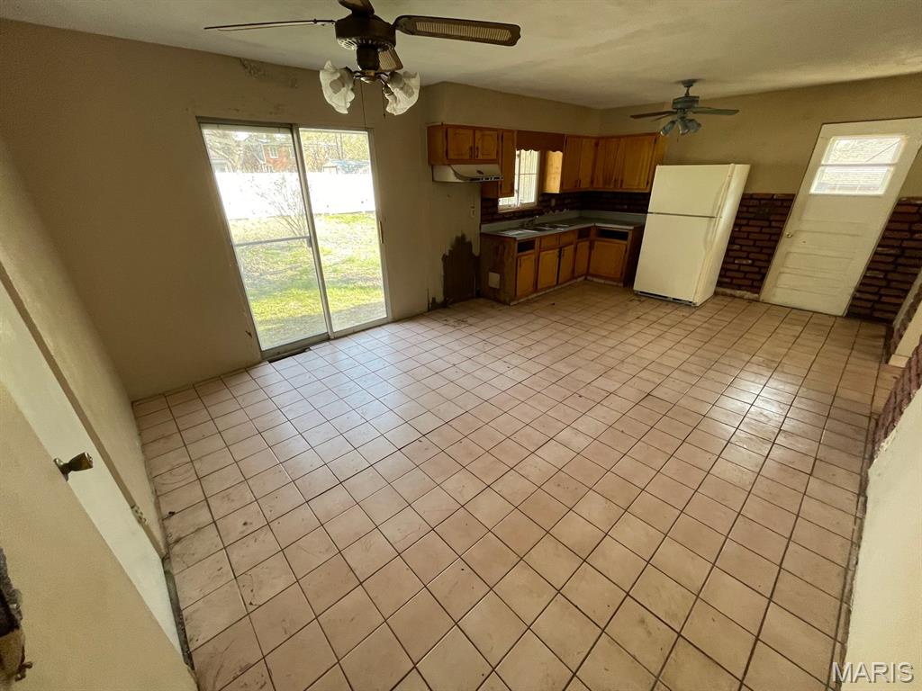 3424 Yost Street Alton, IL 62002 - Photo 5 of 12