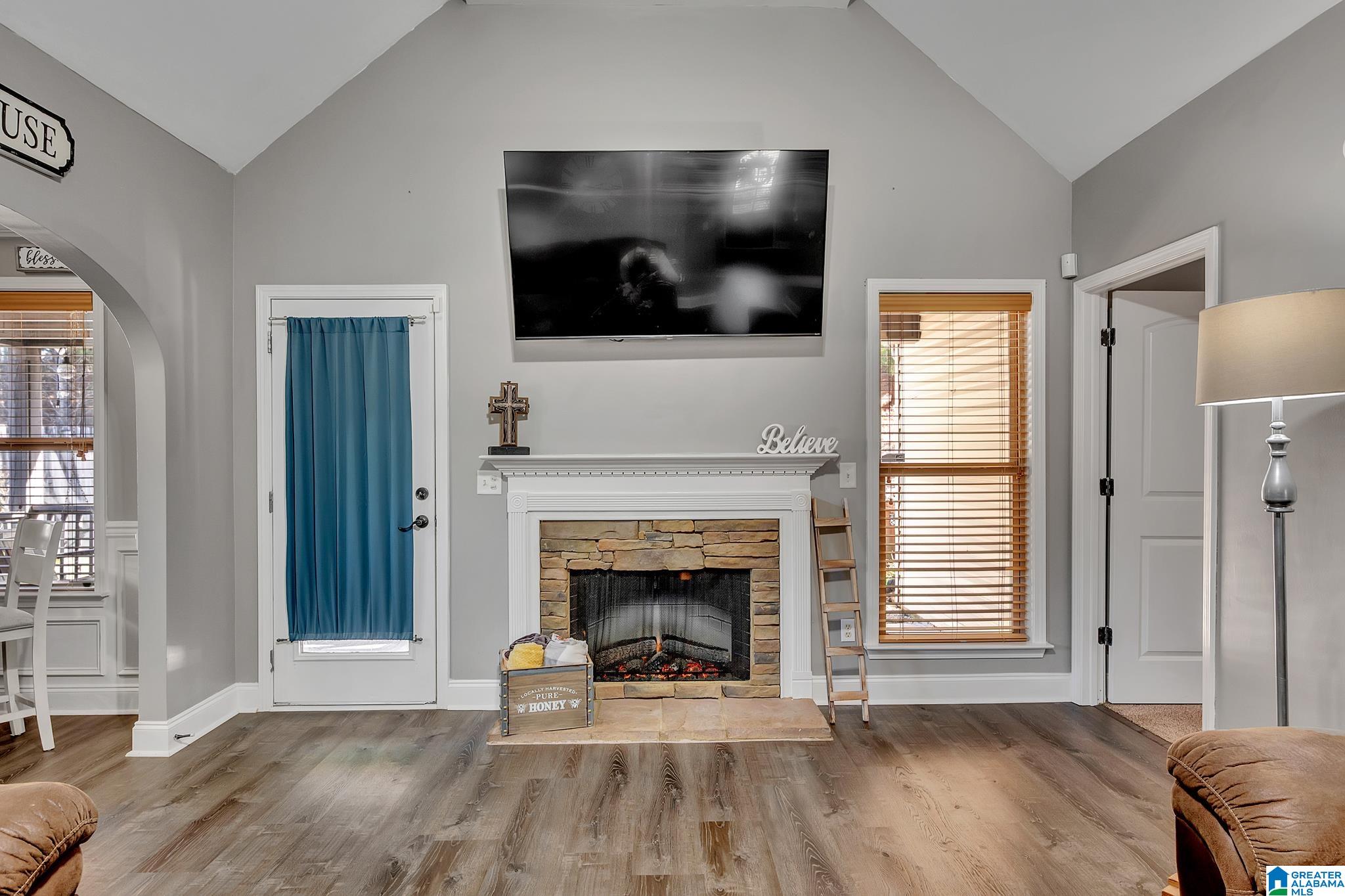 1032 Pearl Place Calera, AL 35040 - Photo 7 of 33
