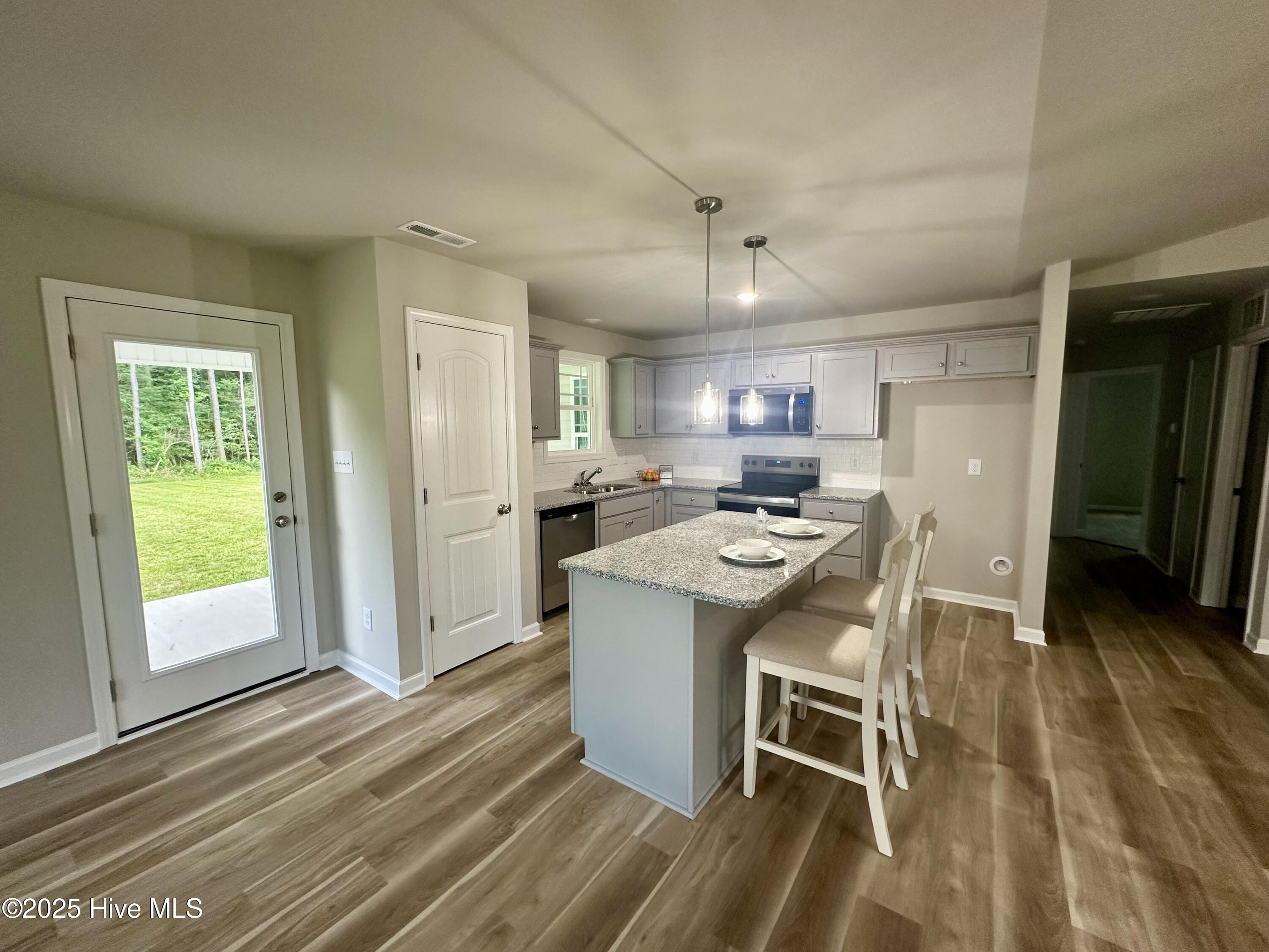 107 Earnest Way Kenly, NC 27542 - Photo 7 of 27 IMG_0732