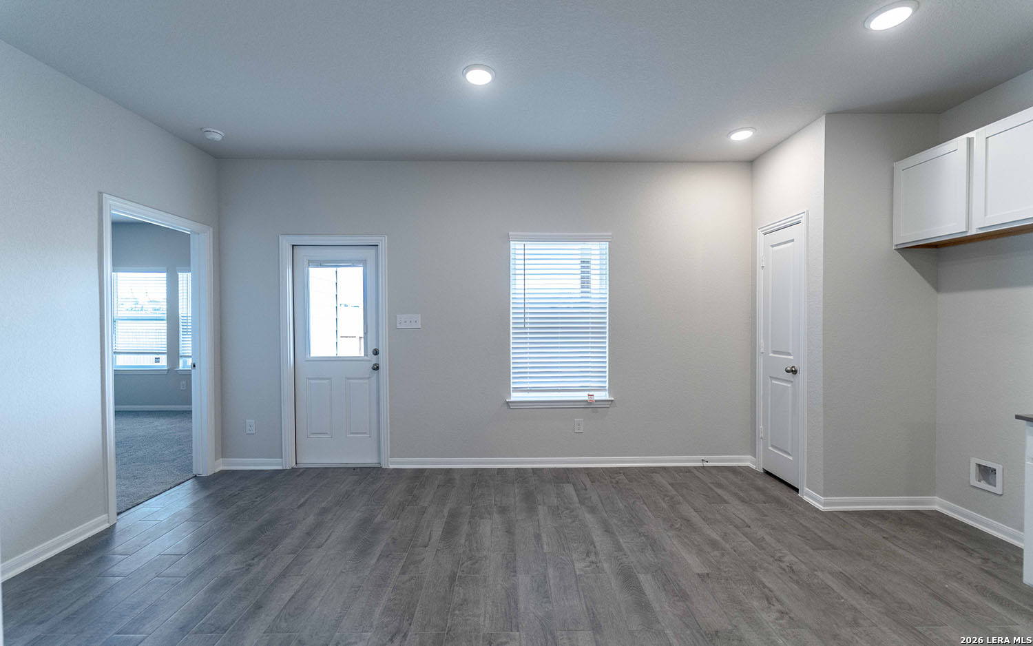 16311 Ginger Crossing Elmendorf, TX 78112 - Photo 8 of 14