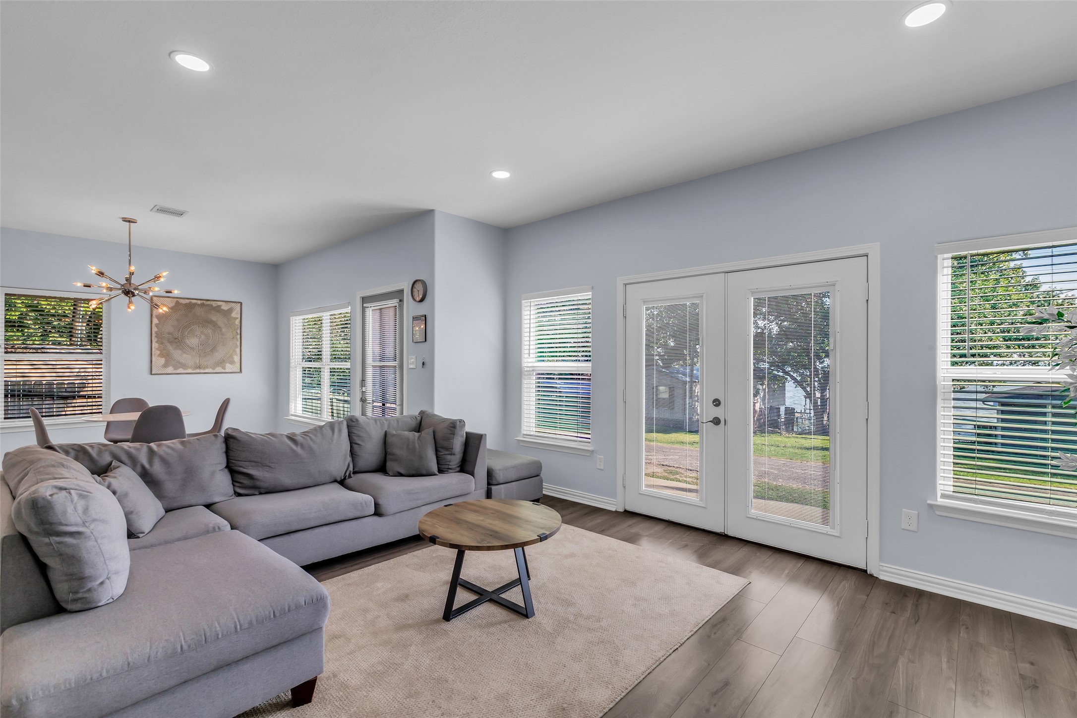 197 Rain Forest Road Onalaska, TX 77360 - Photo 10 of 25 a living room with furniture and a window