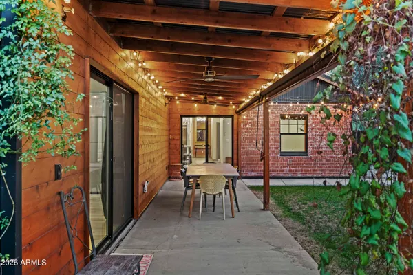 $700,000 | 358 East Whitton Avenue, Phoenix, AZ 85012