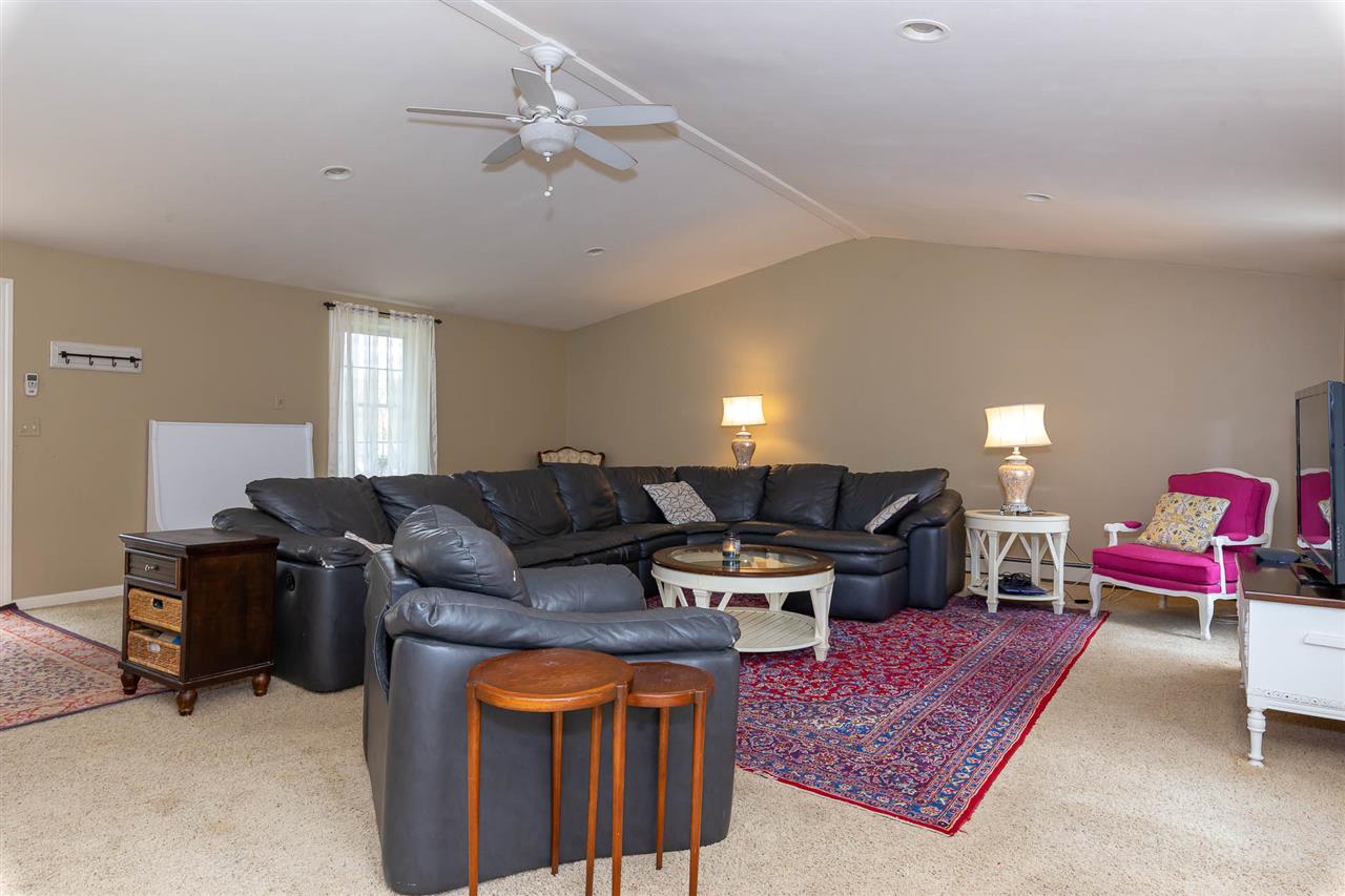 10 Raintree Drive Londonderry, NH 03053 - Photo 21 of 31