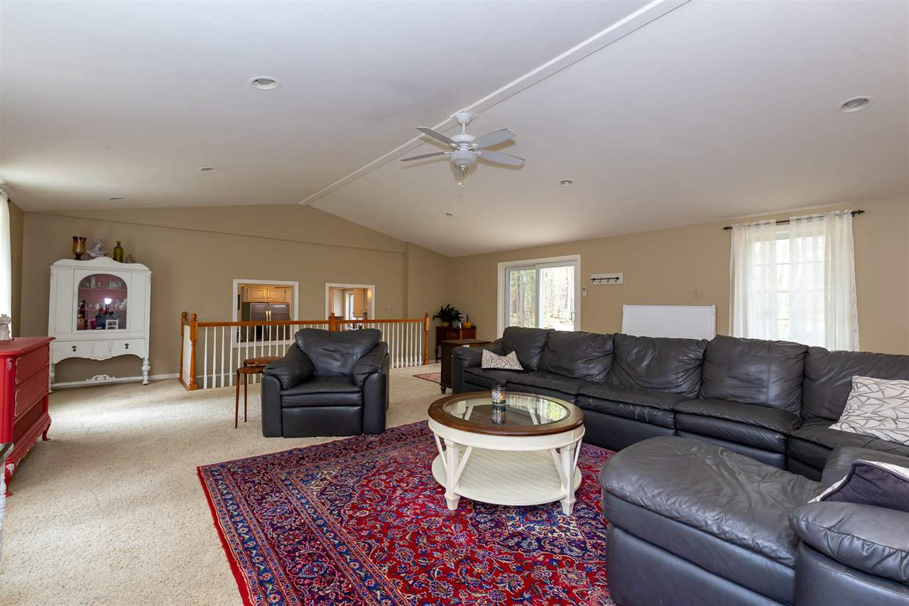 10 Raintree Drive Londonderry, NH 03053 - Photo 22 of 31