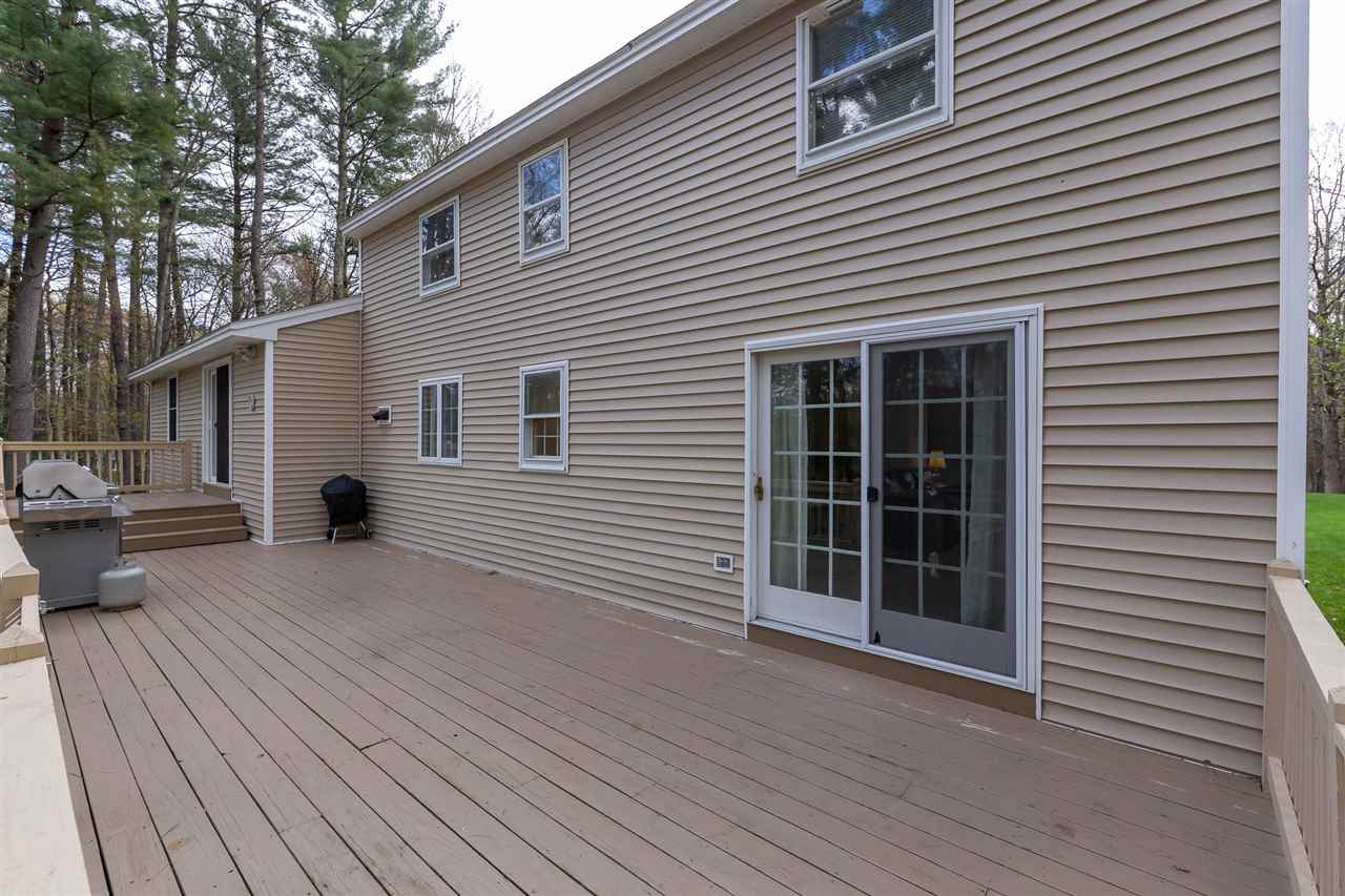 10 Raintree Drive Londonderry, NH 03053 - Photo 7 of 31