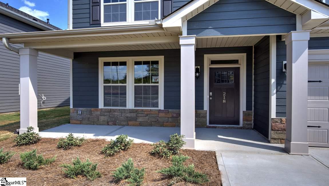 218 Raleighwood Lane Simpsonville, SC 29681 - Photo 2 of 36 Gallery Image 2