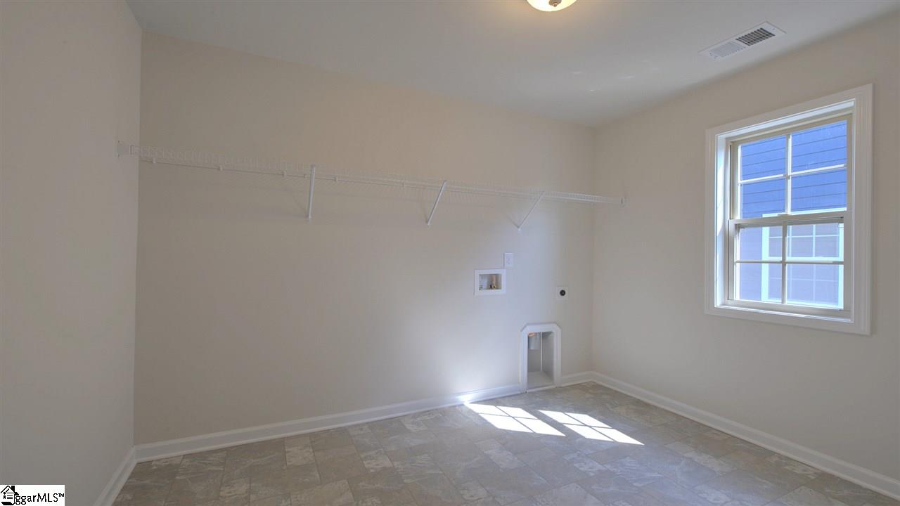 218 Raleighwood Lane Simpsonville, SC 29681 - Photo 21 of 36 Gallery Image 21