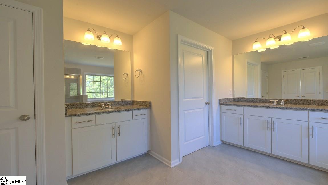 218 Raleighwood Lane Simpsonville, SC 29681 - Photo 22 of 36 Gallery Image 22